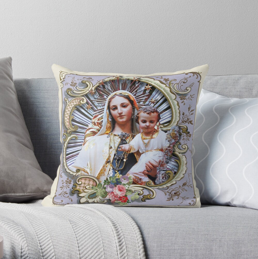 Cushion tal-Karmnu (Fleur de Lys)