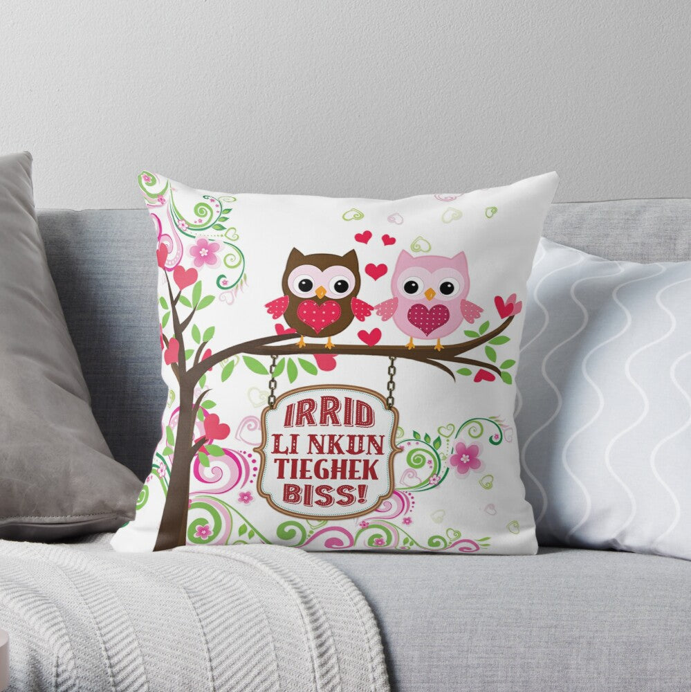 Cushion for loved ones (with cute owls)