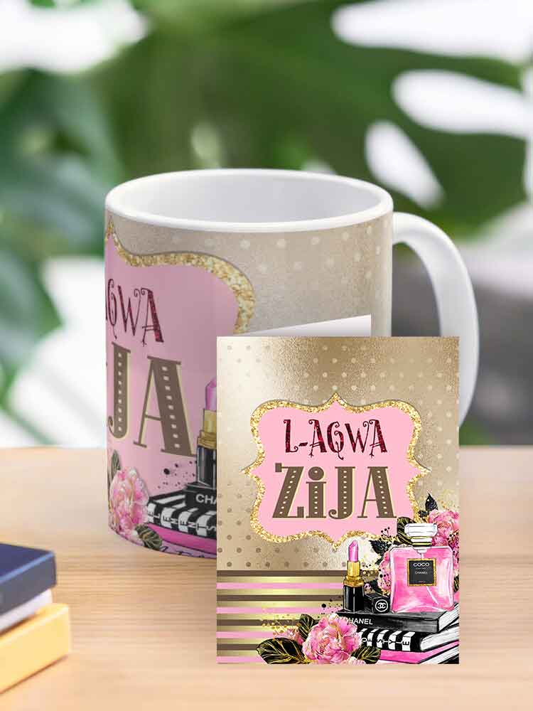 Mug for aunt with gold and makeup background