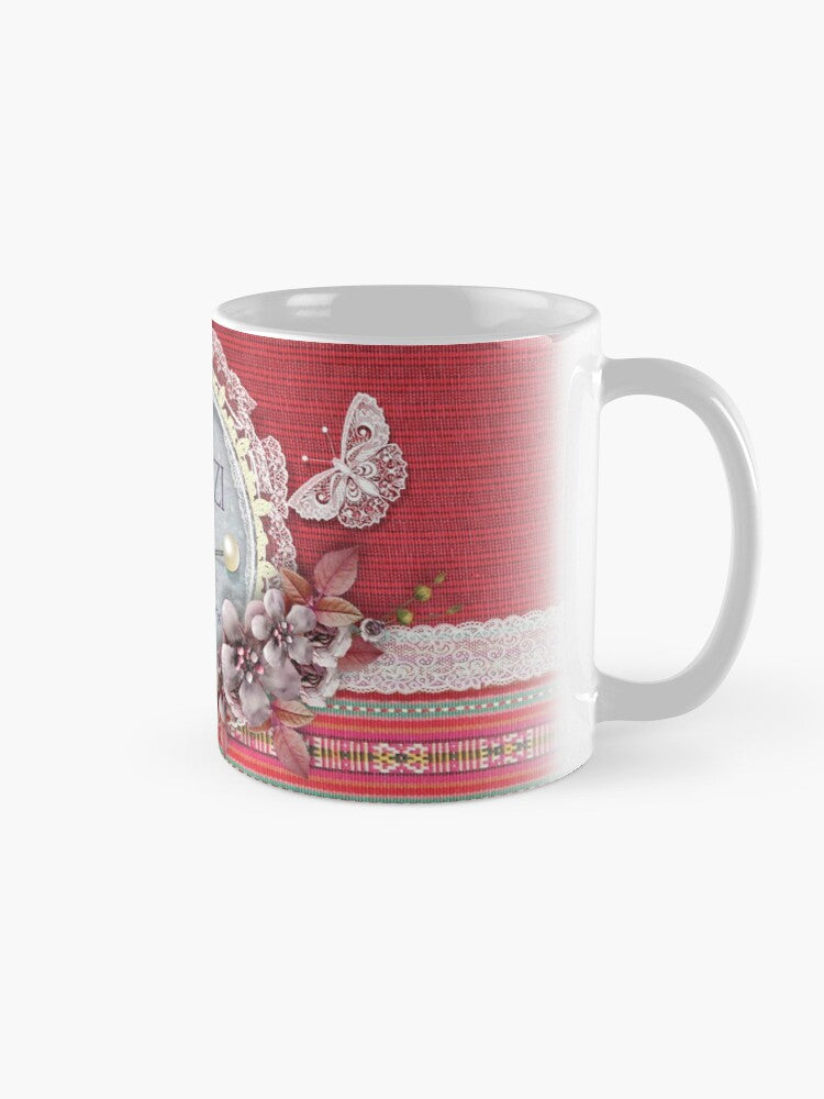 Mug ta' Ringrazzjament għal-Mara fuq sfond aħmar