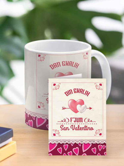 Mug għall-maħbubin b'żewġt iqlub fi frame